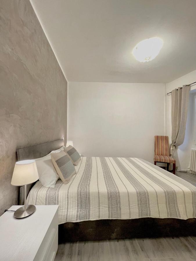 Lg Lake - Boutique Apartments And Rooms - Brienno 외부 사진